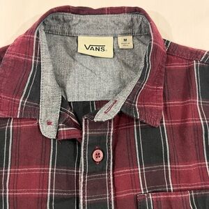 VANS Long sleeve button down shirt